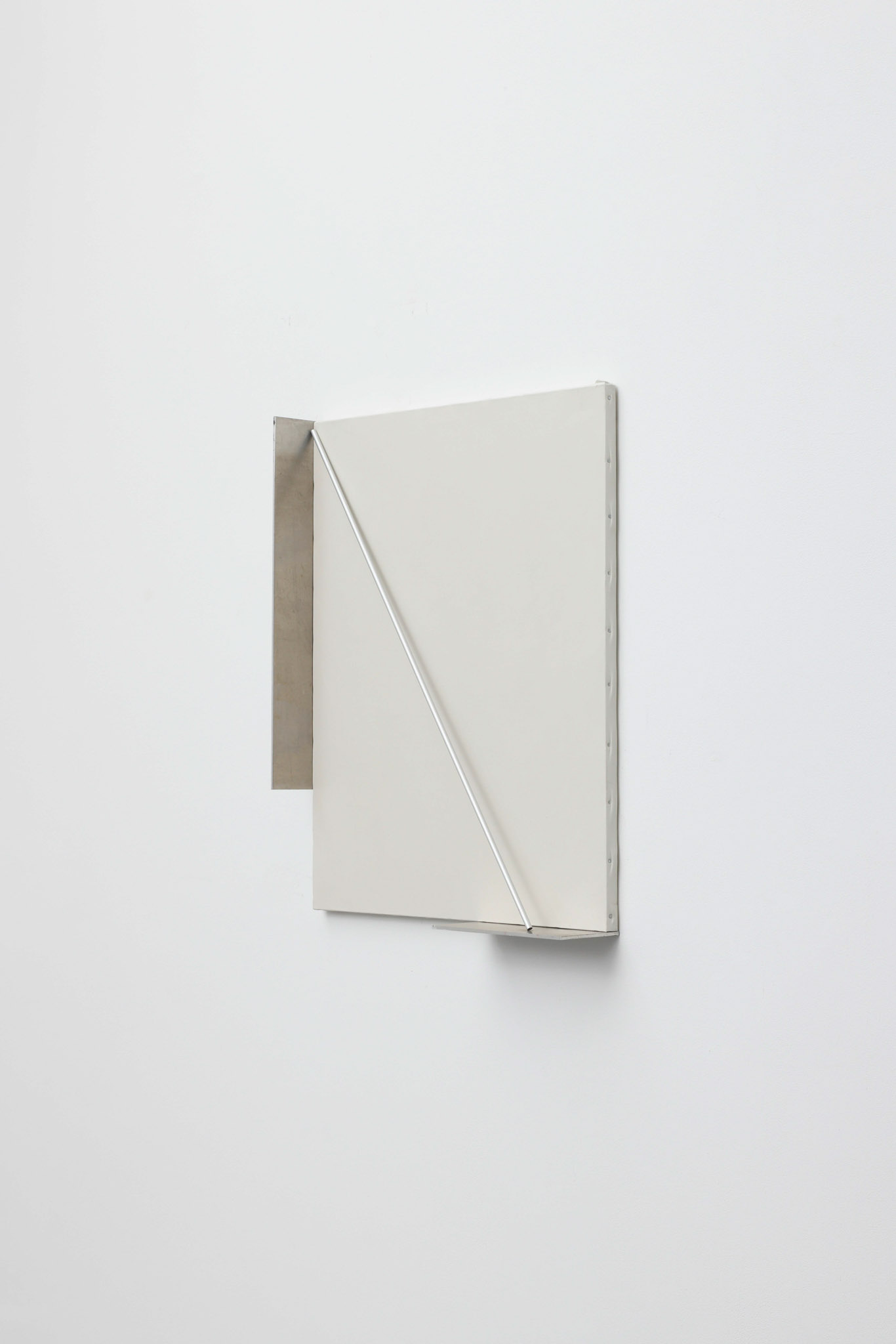 snow contemporary
